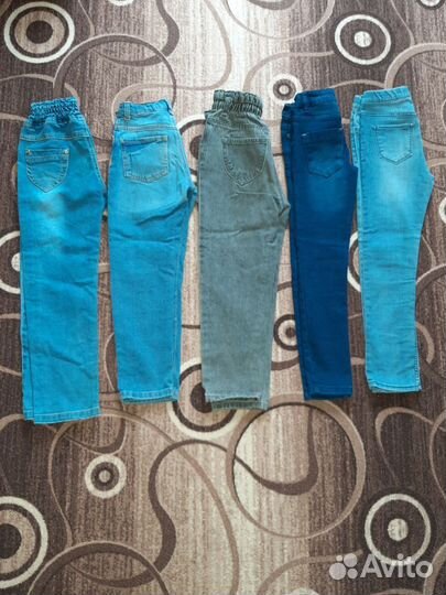 Джинсы для девочки р.122,128