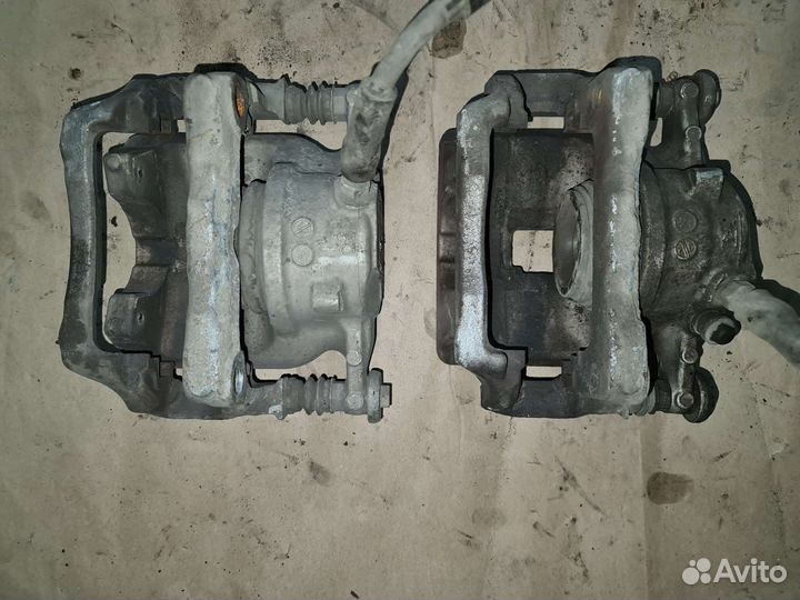 Супорта передние Mercedes W205 295 мм