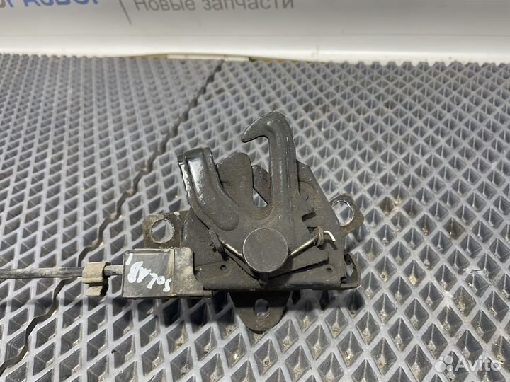 Замок капота Hyundai Solaris 2010-2017