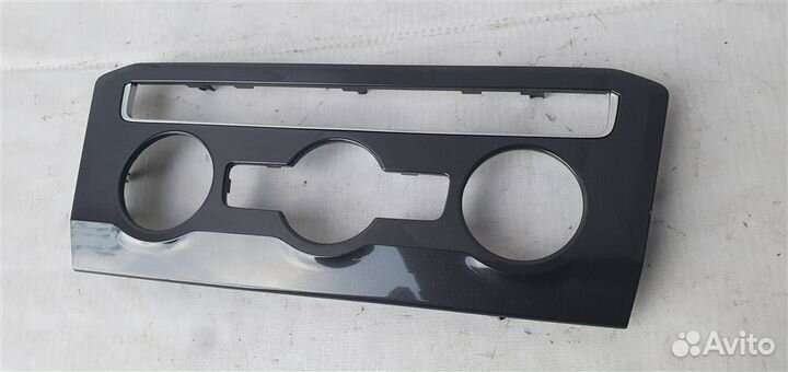 Накладка декоративная Volkswagen Tiguan 2020