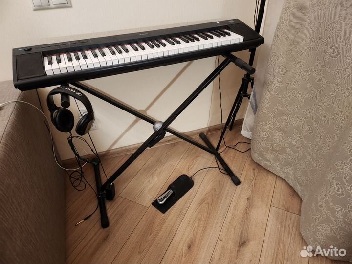 Yamaha np 12
