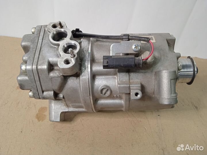 Компрессор кондиционера BMW-3 E90/E91 2005-2012