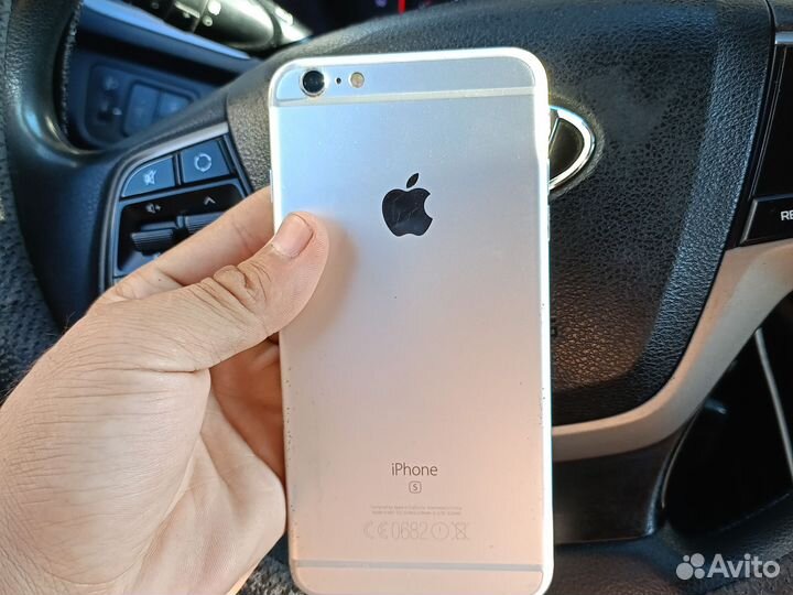 iPhone 6S Plus, 64 ГБ