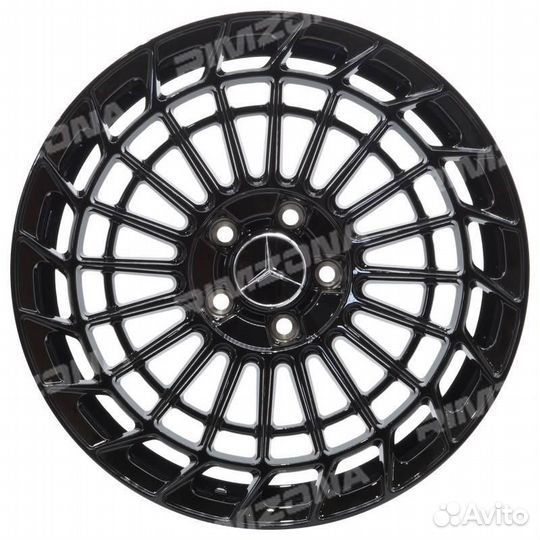 Литой диск в стиле Mercedes R19 5x112