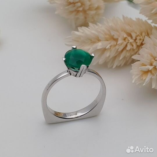 Серебряное кольцо с агатом