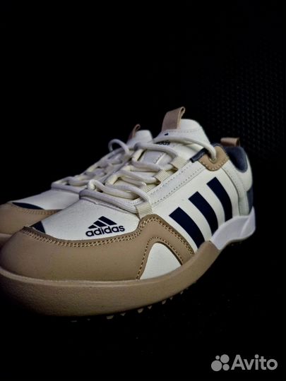 Кроссовки adidas 41 размер
