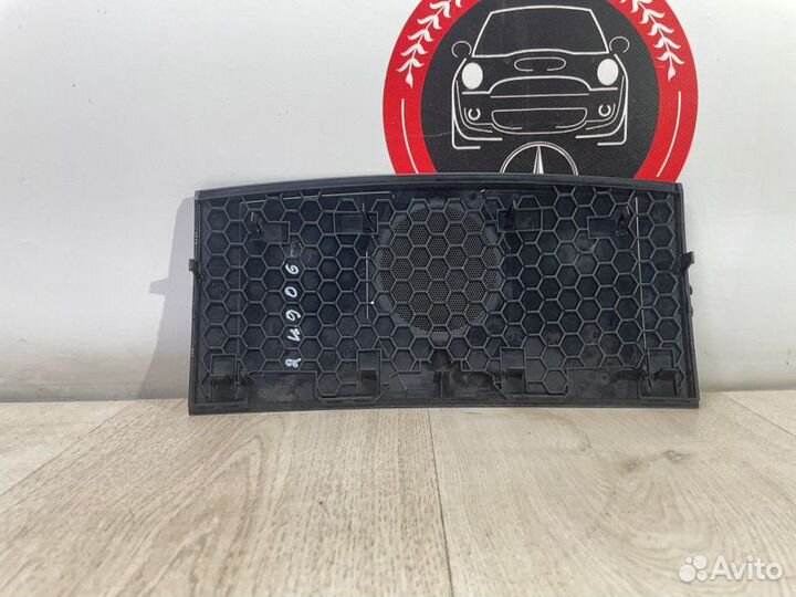 Решетка динамика центрального в торпедо Mercedes