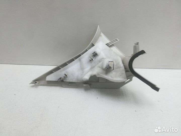 Пластик салона задний правый Ford Focus 3 CB xqda