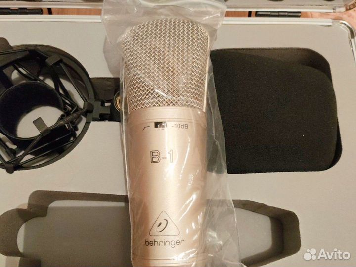 Микрофон behringer b1