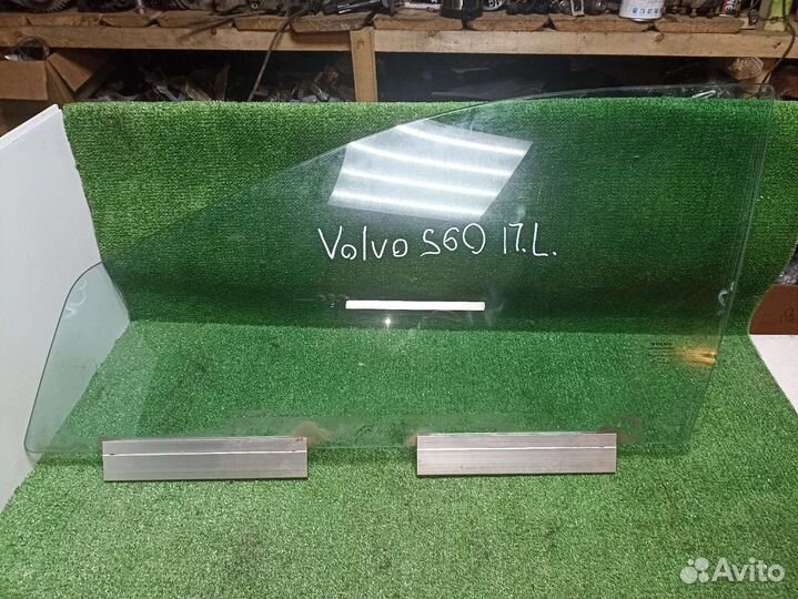 Стёкла дверей Volvo S60
