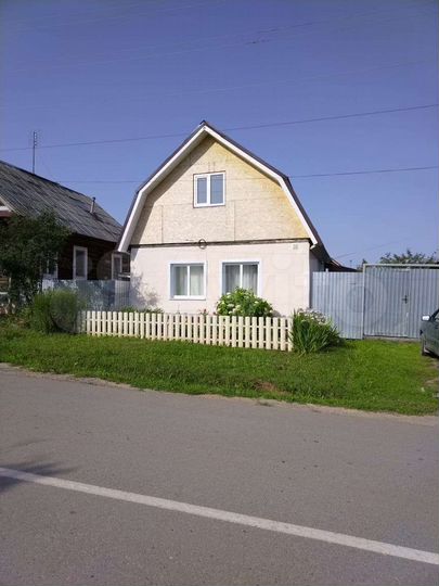 Дом 27,7 м² на участке 5,1 сот.