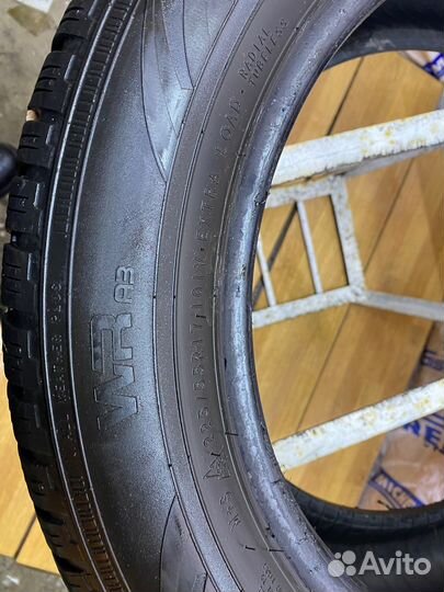 Nokian Tyres WR A3 225/55 R17