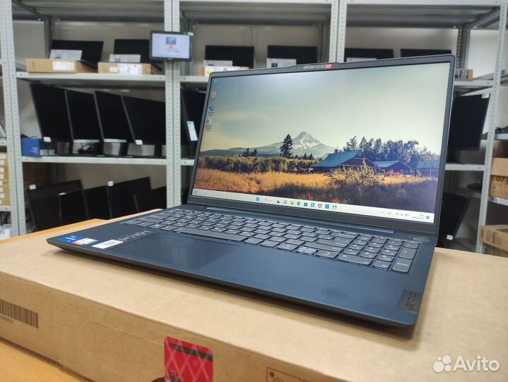 Ноутбук Lenovo i5 1135G7 Озу 8 SSD 256
