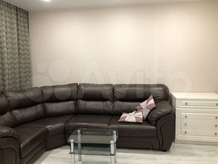 3-к. квартира, 72 м², 3/12 эт.