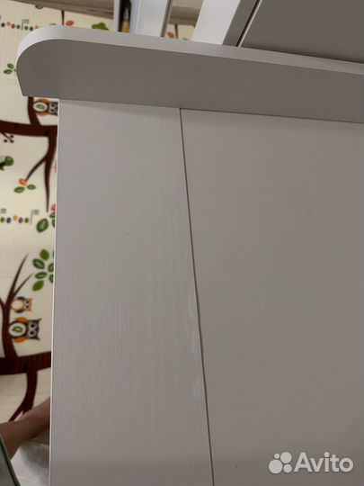 Пеленальный стол