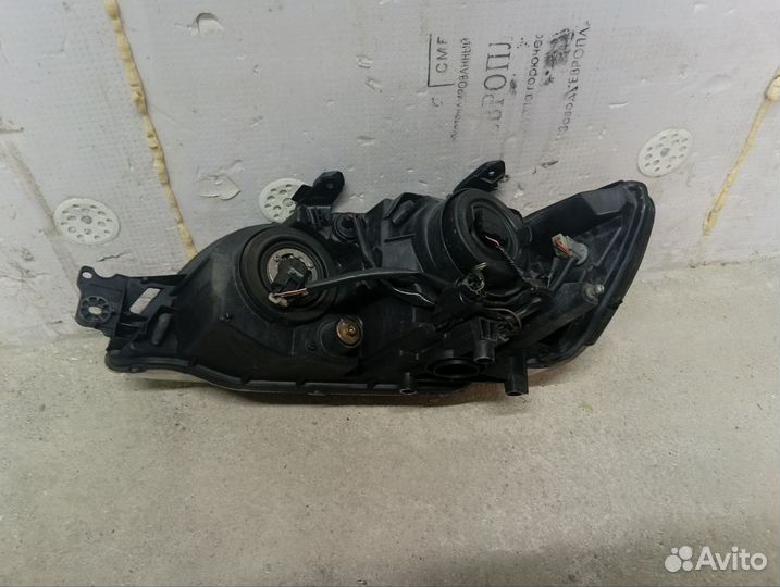 Фары на mitsubishi lancer/cedia2000-2003(1116)