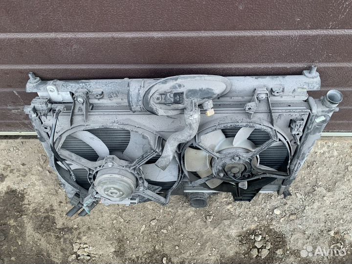 Volvo S40 V40 2.0 АКПП - Кассета радиаторов