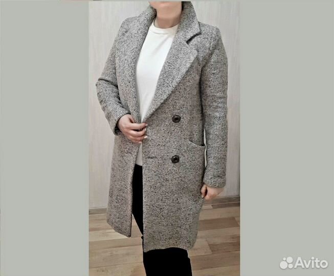 Пальто женское 40 42р