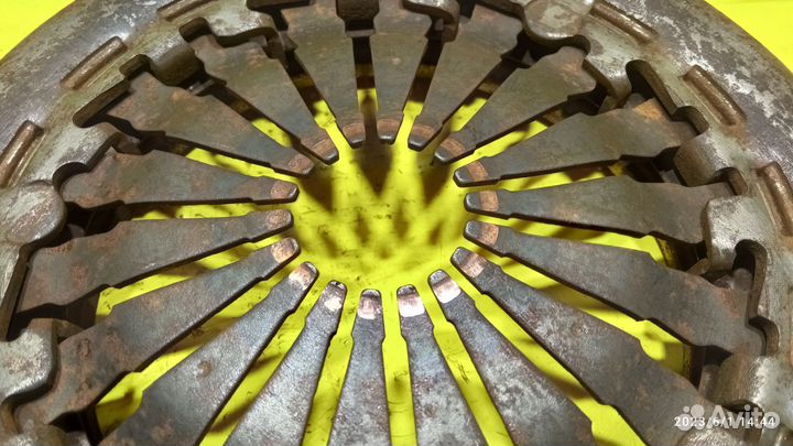 Корзина сцепления для Peugeot 307