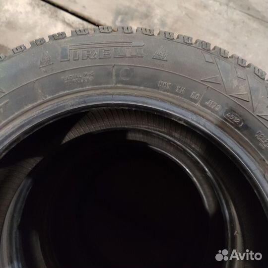 Pirelli Winter Carving 185/60 R15