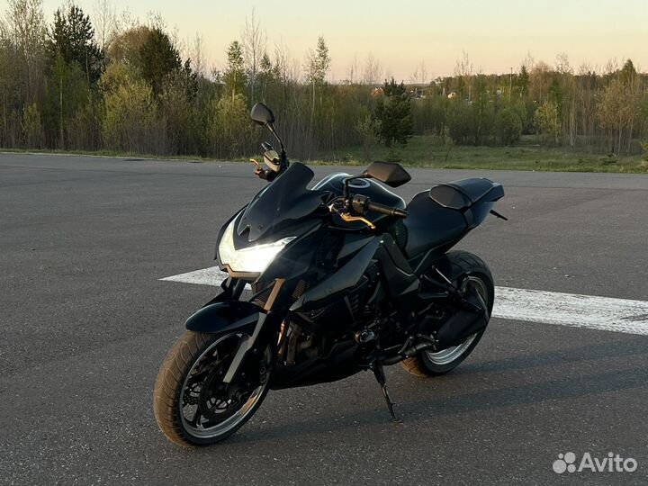 Kawasaki Z1000 2012г