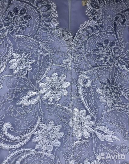 Платье нарядное