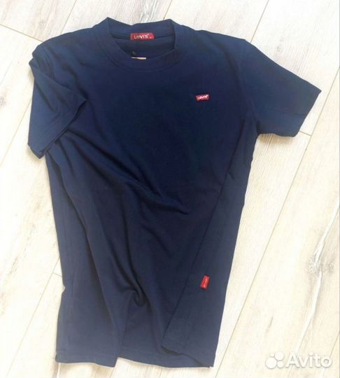 Футболка Levis М / L / XL / XXL