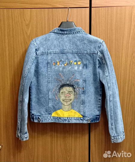 Джинсовая куртка