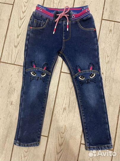 Джинсы на девочку 110-116