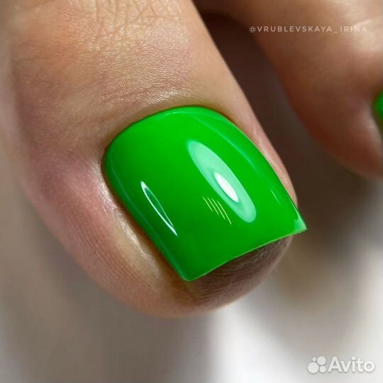 Требуются модели на педикюр