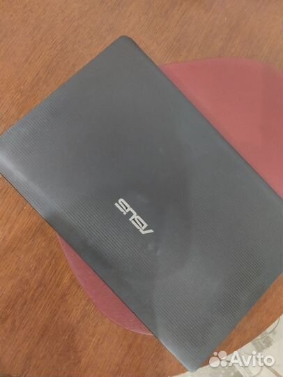 Ноутбук asus X53U