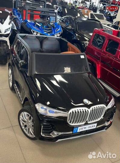 Детский электромобиль двухместный