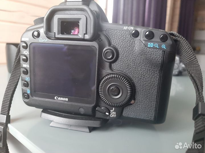 Камера Canon EOS 5D Mark II