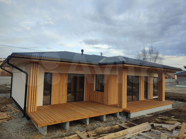 Коттедж 170 м² на участке 8 сот.