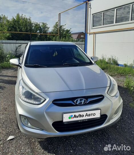 Hyundai Solaris 1.4 AT, 2013, 110 000 км