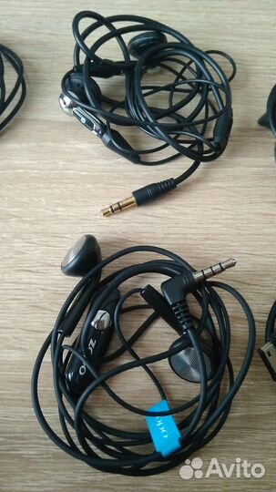 Гарнитура, наушники