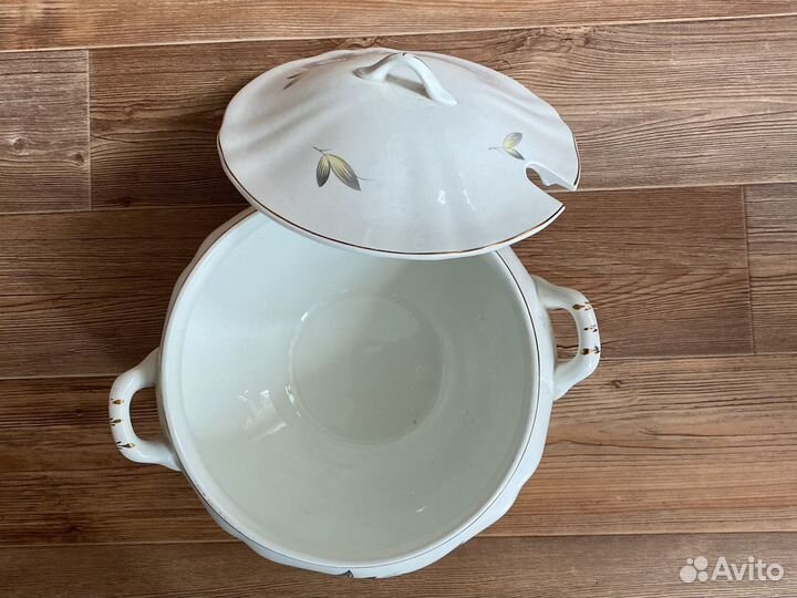 Фарфоровые Супница и салатник завода Конаково
