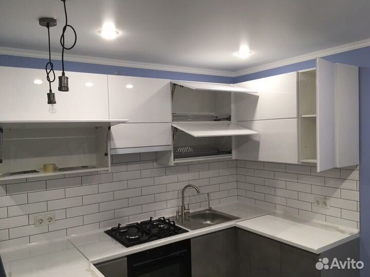 Кухонный гарнитур. Кухня с барной стойкой ксп:2784