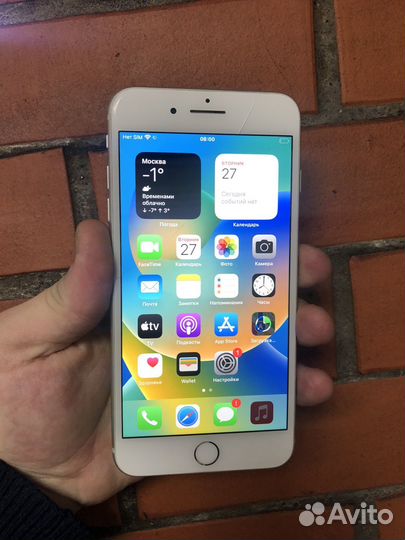 iPhone 8 Plus, 64 ГБ