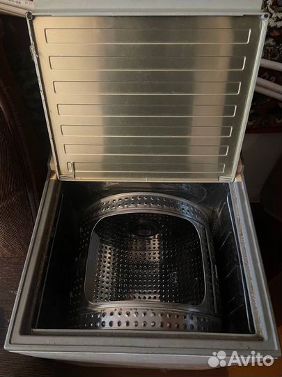 Продам на запчасти и детали самовывозом