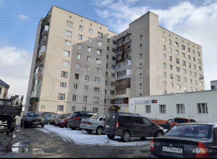 2-к. квартира, 35 м², 4/9 эт.