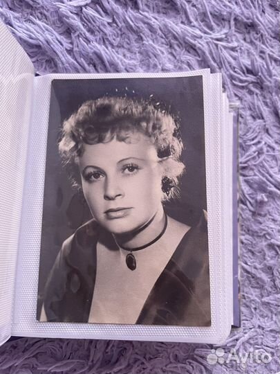 Альбом с фотографиями советских артистов кино