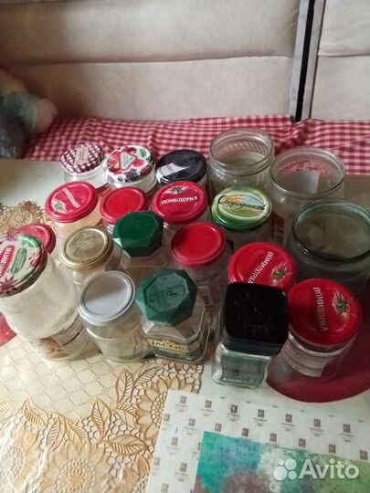 Банка стеклянная с крышкой