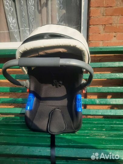 Коляска 3 в 1