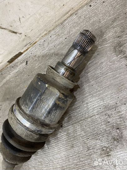 Полуось (привод в сборе) Mitsubishi Lancer