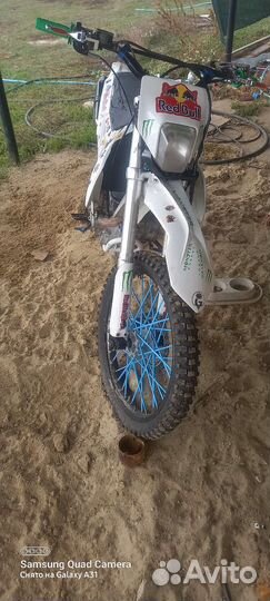 Avantis 250 LUX с птс на 172 моторе