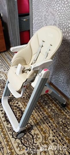 Стульчик для кормления nuovita