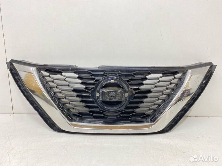 Решетка радиатора Nissan Qashqai J11 2018