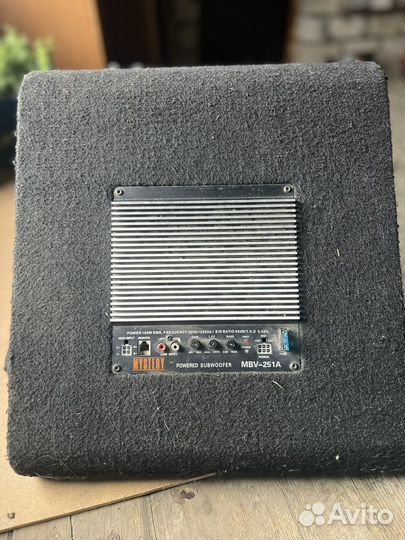 Активный сабвуфер