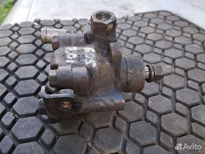 Насос гидроусилителя руля на Пежо 605 2.0i